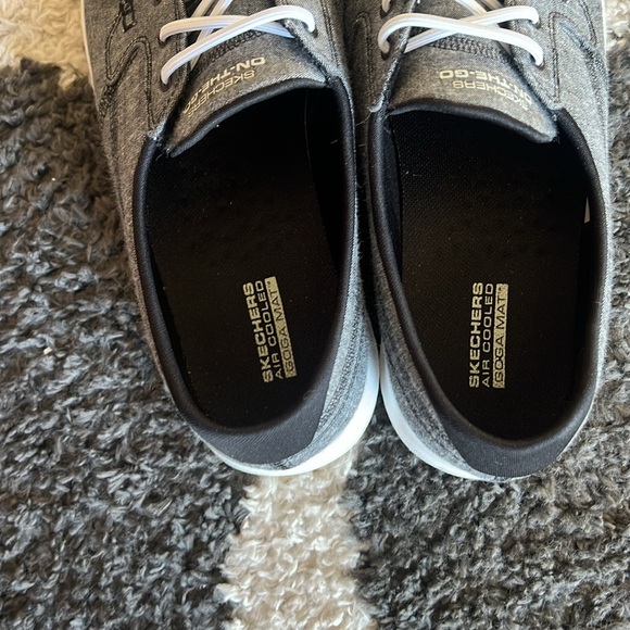 Sketchers on the go - Picture 3 of 5